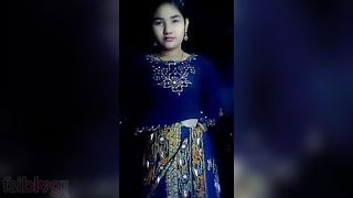 Manipuri village gal striptease show in nature's garb MMS