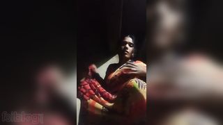 Sexy village Bhabhi striptease Dehati hawt video
