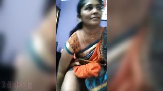 Desi Bhabhi pussy selfie non-professional episode