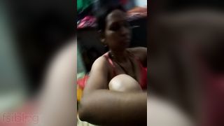 Mature village aunty after sex in nature's garb show