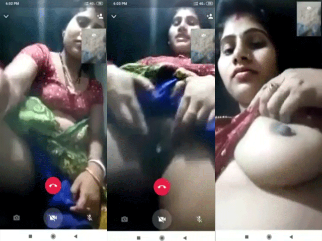 Watch indian sex as Desi Bhabhi Whatsapp sex with her secret lover clip! 
