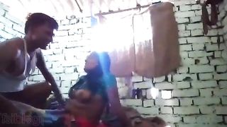 Indian hidden cam videoi village! Mast dehati village chudai
