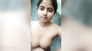 Cute Desi college girl shows her perfect tits and tight pussy on XXX cam