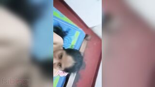 Chubby Indian babe gets her nasty XXX pussy fucked MMS video