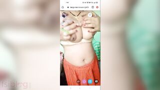Beautiful married Indian XXX girl makes MMS video of her Desi honeymoon
