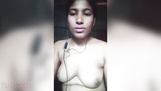 Eccentric Desi village girl rubs her XXX clit in sexy MMS video