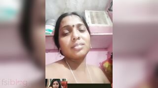 Chubby Indian girl squeezes XXX jugs during video call with Desi BF