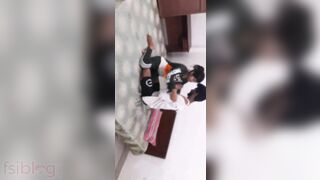 Desi couple sex in hotel room