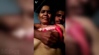 Desi stud enjoys having XXX sex with mature auntie in homemade porn