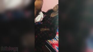 Mature Mallu slut takes hubby's XXX dick and blows for Desi video