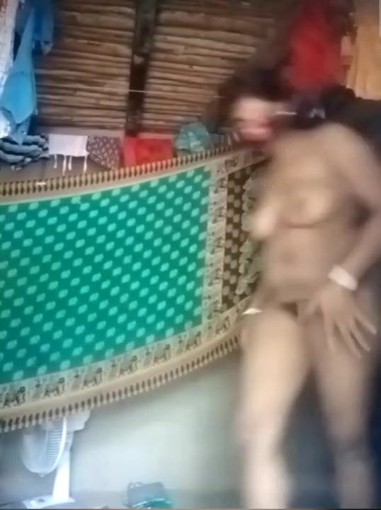 Boudider Naked Picture - Amateur XXX Bengali Boudi Desi actress gets naked for a porn video : INDIAN  SEX on TABOO.DESIâ„¢