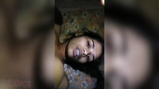 Horny Desi XXX bitch gets her hairy pussy fucked hard on cam MMS