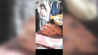 Cute Desi XXX wife gives her boyfriend a blowjob on live cam MMS