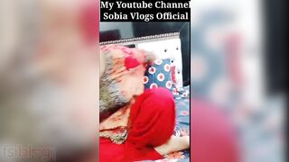 Amazing Pakistani bhabhi enjoys fingering her Desi XXX ass and moans