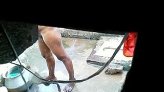 Indian aunty nude bath videos taken by her lewd neighbor on hidden camera