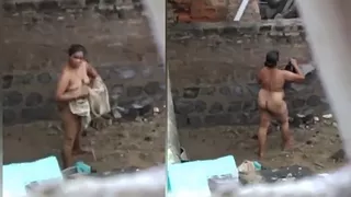 Desi aunty nude captured on hidden cam while bath on outdoor, for your  pleasure : INDIAN SEX on TABOO.DESIâ„¢