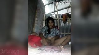 Bangladesi bare MMS sex scandal movie scene