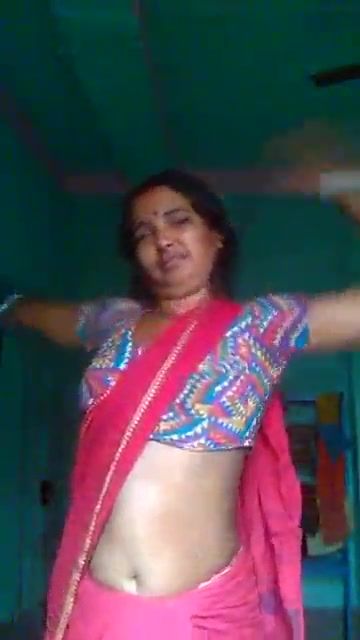 Bengali housewife nude MMS to ignite your sex mood INDIAN SEX on TABOO.DESI™ photo