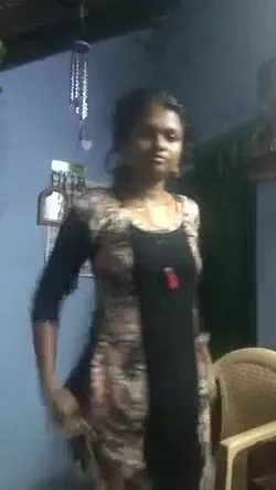 Tamil Village Girls Dress Change Videos - Small whoppers Tamil gal changing her dress on livecam : INDIAN SEX on  TABOO.DESIâ„¢