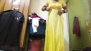 Desi wife stripped selfie for her bf video goes live