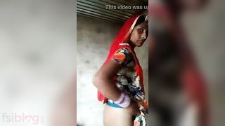 Village wife exposes episode for her cousin bro trickled online