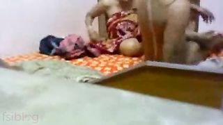 Desi Boudi sex with her secret lover in his house