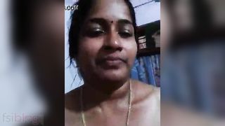 Bangla sex video of a breasty aunty with her hubbys ally