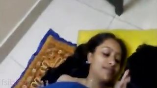 Desimms of a college hotty having enjoyment with her friends in their hostel