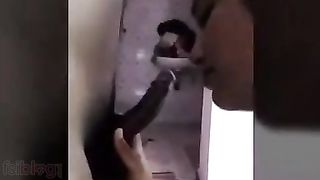 Indian sex movie of a nasty beauty gratifying her ally with blow job