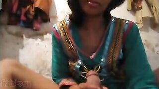 Hardcore Hindi Indian sex clip of cousin sister Varsha with brother