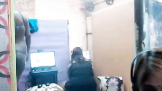 Desi mms video movie scene of webcam sex girls recorded on hidden livecam