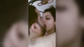 Steamy home sex scandal of desi IT office bhabhi groaning