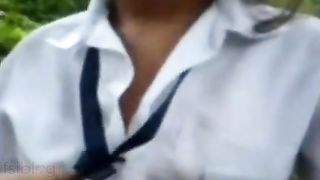 Sexy School girl outdoor sex with bf