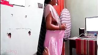 Older gujrati village aunty after sex leaked mms